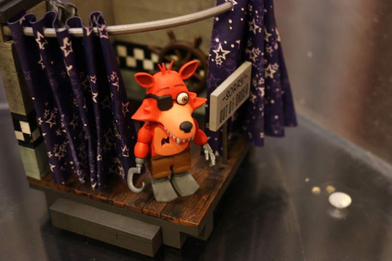 Illustration for article titled Five Nights At Freddy's Build-A-Horrible-Animatronic-Bear Sets Even Creepier In Person